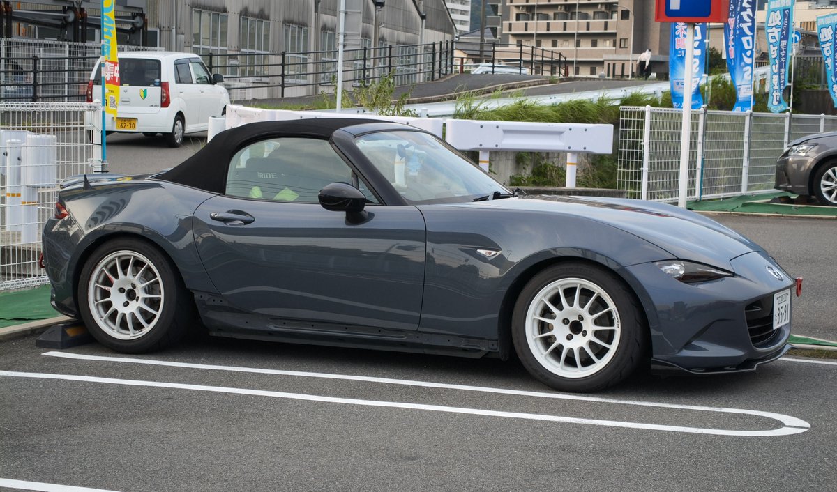 サイドステップレス・ドライブ