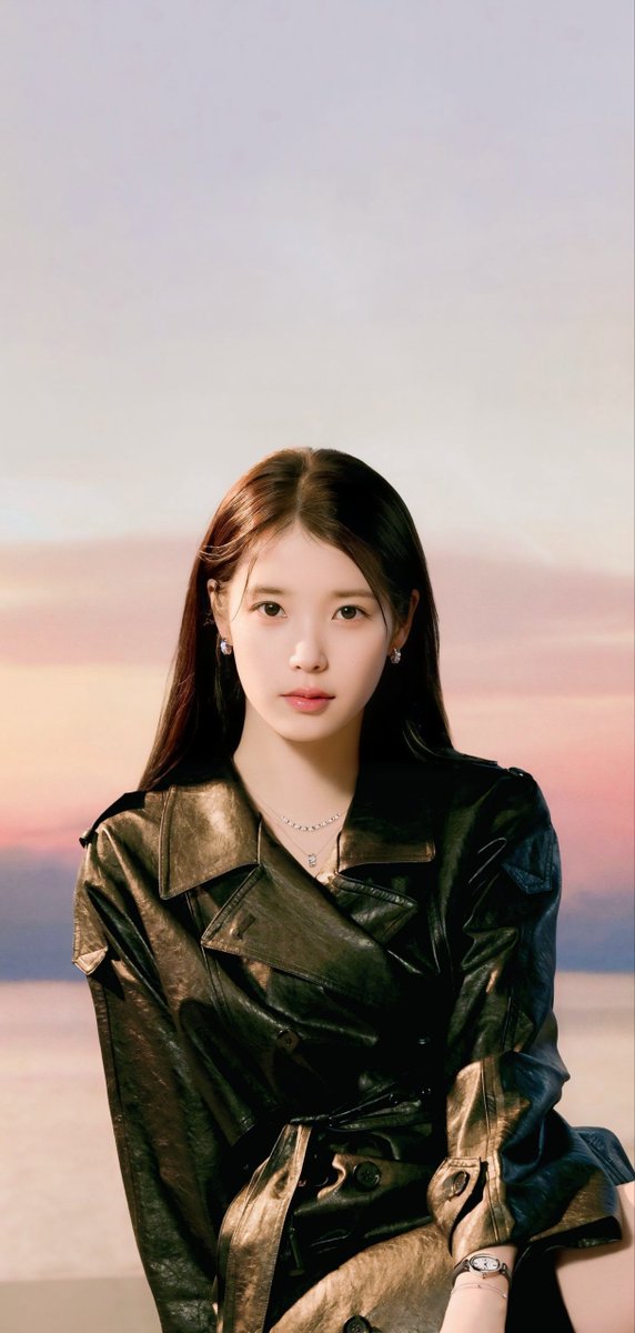 wyjc516's tweet image. 지은시
IU X J.ESTINA 
mobile wallpaper 
#아이유 #IU