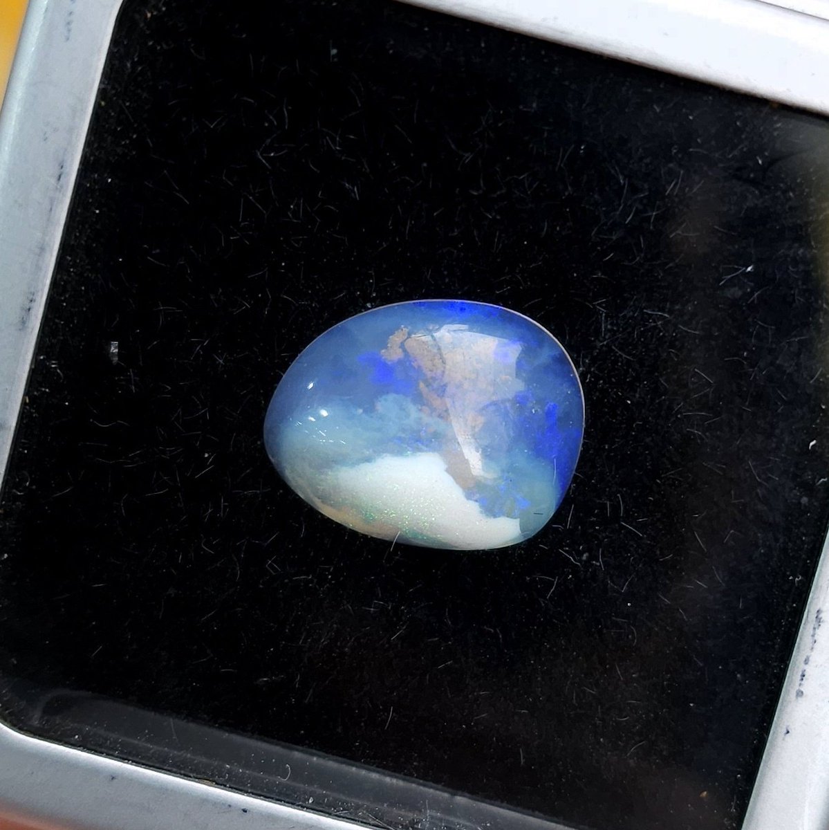 뭉게구름이 뜬 푸른 하늘.☁️
풍경같은 솔리드오팔이 너무좋아요😭