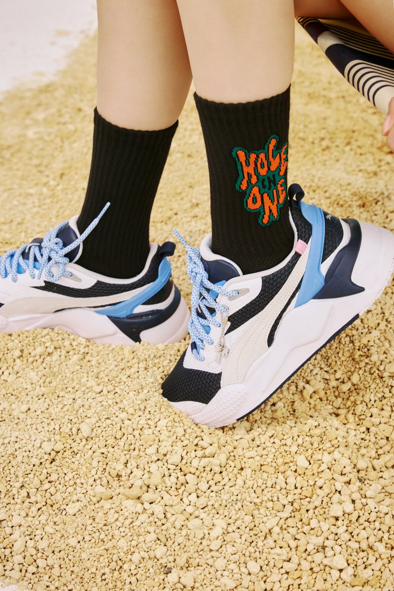 shop_oddsocks's tweet photo. 『Musinsa global』
Oddsocks is now available for international shipping through @musinsaofficial . Links below 💜

🇺🇸 https://t.co/mXwVKupg0v
🇯🇵https://t.co/ug0HglzR4R
🇹🇭https://t.co/ZtSbVkSGMM
🇮🇩https://t.co/80gRR03Ld4
🇸🇬https://t.co/9BI7jy7HRe

#oddsocks https://t.co/OSo4stEb9R