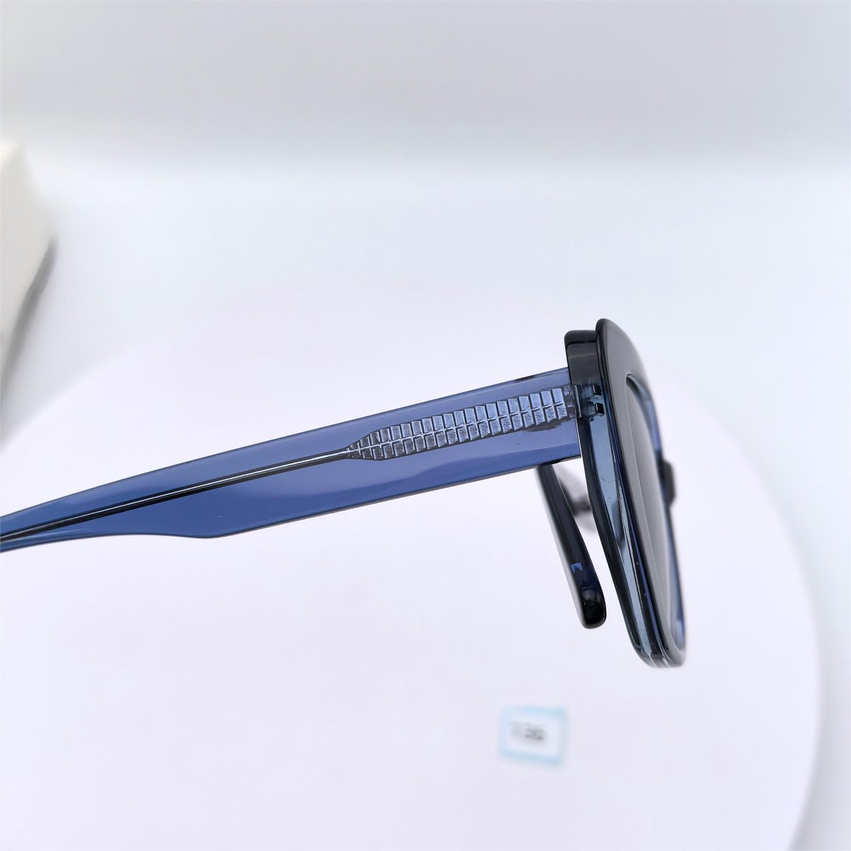 CrystalOptical's tweet photo. What's app:  008617768667106
Code:136

#sunglasses #sunglasseslover #sunglassesmarket #sunglassesfashion #sunglasseswholesalemarket https://t.co/BCob27gtnU