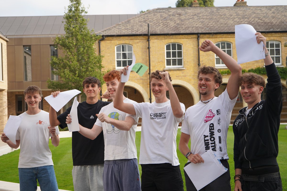 Guy Sanderson tweet media