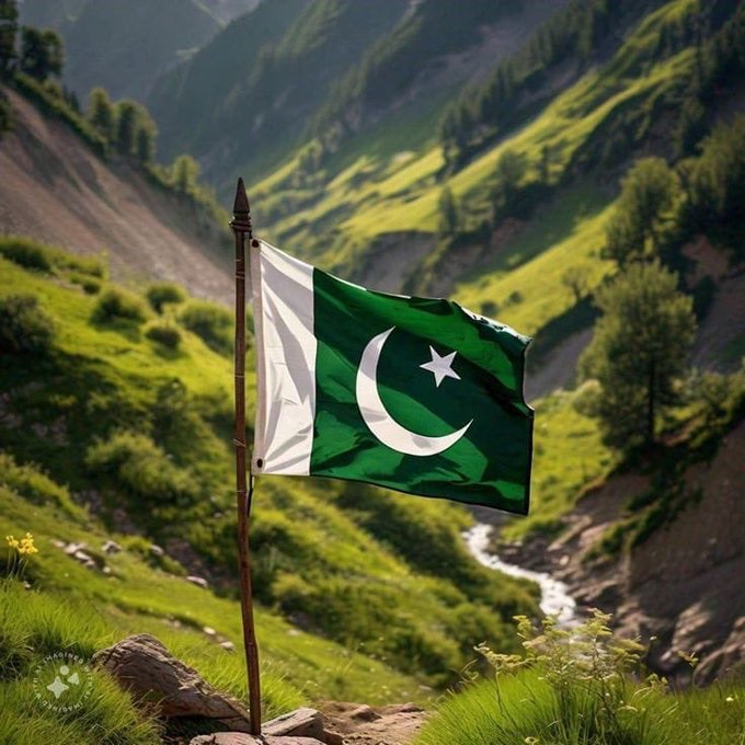 Auspicious Independence Day and a great new year and many more to Pakistan and its patriots, defenders and well-wishers.
Pakistan Zindabad 
 🇵🇰🇧🇩🌹🌺🌸🤲🕋
#Pakistan #Pakistani #Bangladesh #bangladeshi 
#pakistanindependenceday 
#PakistanArmy #PakistanNavy 
#PakistanAirForce