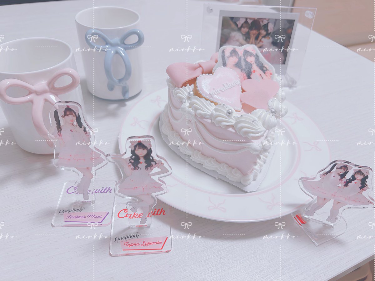 nozomin_512's tweet photo. みらっこcake - ̗̀ 🎂 ̖́-
一緒に食べた💓
ずっと一緒にみらっこ推しだからね!!
みらっこ以外とか絶対許さないからね🙅♀️
#みらっこ #cakewith
#田島櫻子 #浅桜みらい https://t.co/Yu00zG3jjF