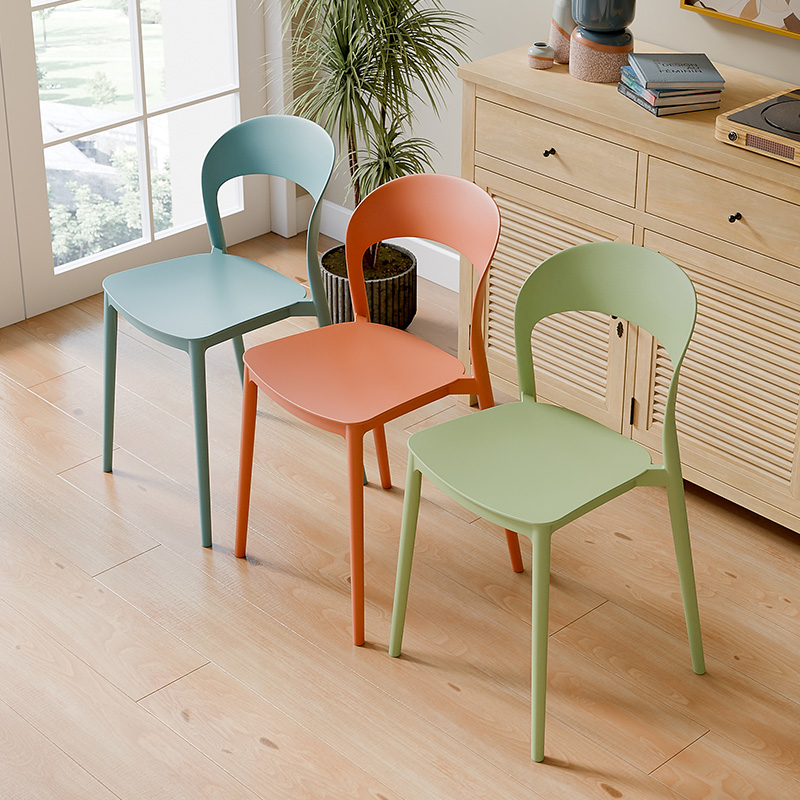 cnflyfurniture's tweet image. Streamlined, minimalist chair at $3.99 FOB! Lightweight, stackable &amp;amp; perfect for home, office, or events. Modern style meets practicality 🌟
📩 cnflyfurniture@gmail.com #plasticchair #minimalistfurniture #stackablechairs