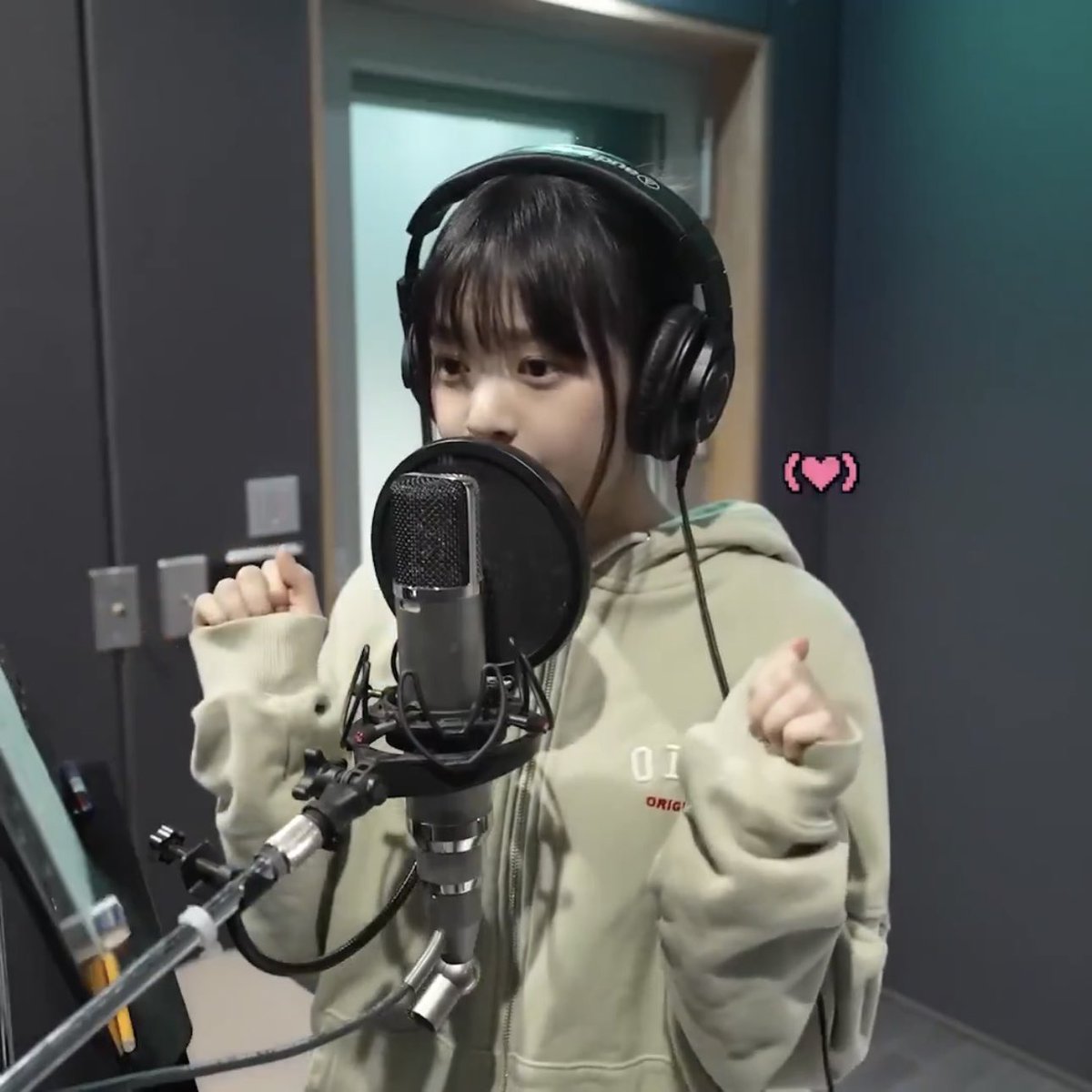 ✊🏻👶🏻✊🏻