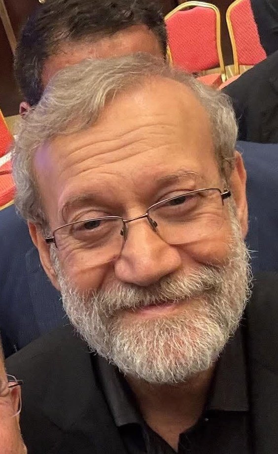 والقطن الصبور ذبّاح 😌🤭

عن صفحة الدكتور في الفلسفة المفكّر منصر هذيلي:

يُورد أحدُ المُطّلعين عن زيارة لاريجاني إلى لبنان الآتي: قضيّة السلاح مسألة داخليّة لبنانيّة. إذا تدخّل نتنياهو في هذه القضيّة فإنّ إيران ستتدخّل وإذا تدخّل الجولاني فيها فإنّ إيران ستتدخّل. بسط بسيط لمسألة