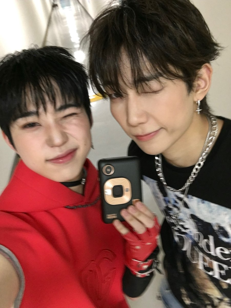 HFU_official's tweet photo. [ #TAEMIN ]
슈토슈토슈토슈토슈토슈토슈토

#Happy_SHUTO_Day #SHUTO
#HiFiUnicorn #ハイファイユニコーン #하이파이유니콘 #HFU #ハパユ #하파유 #テミン #엄태민 https://t.co/cSlEpbRZLa