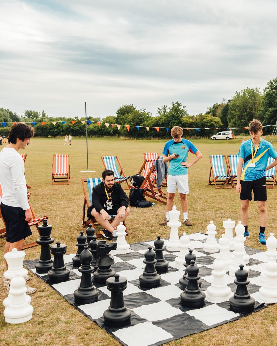 WarwickSummer's tweet photo. ✨ Warwick Summer School 2025 ✨

What an incredible three weeks! Over 21 days, participants from over 25 nationalities came together on our Warwick campus, immersing themselves in world-class teaching, inspiring talks, and unforgettable experiences. #WarwickSummerSchool2025 https://t.co/Tia2Jeji5u