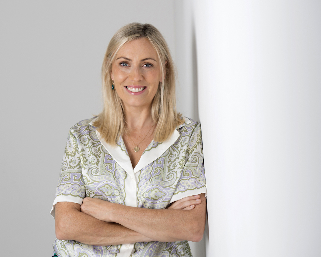 'Researching inside a prison was challenging, but it also reminded me why I write crime fiction in the first place.'

Bestselling author <a href="/AmandaCasssidy/">Amanda Cassidy</a> on spending a day behind bars for her fourth novel, The Stranger Inside...

writing.ie/interviews/the…
<a href="/canelo_co/">Canelo</a> #booktwt