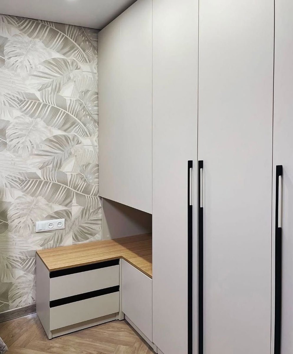 2021Flouting's tweet photo. Upgraded your Dedroom with touch of elegant design get Qoutation at modern furniture 0638128209 https://t.co/0fgOleC9X8