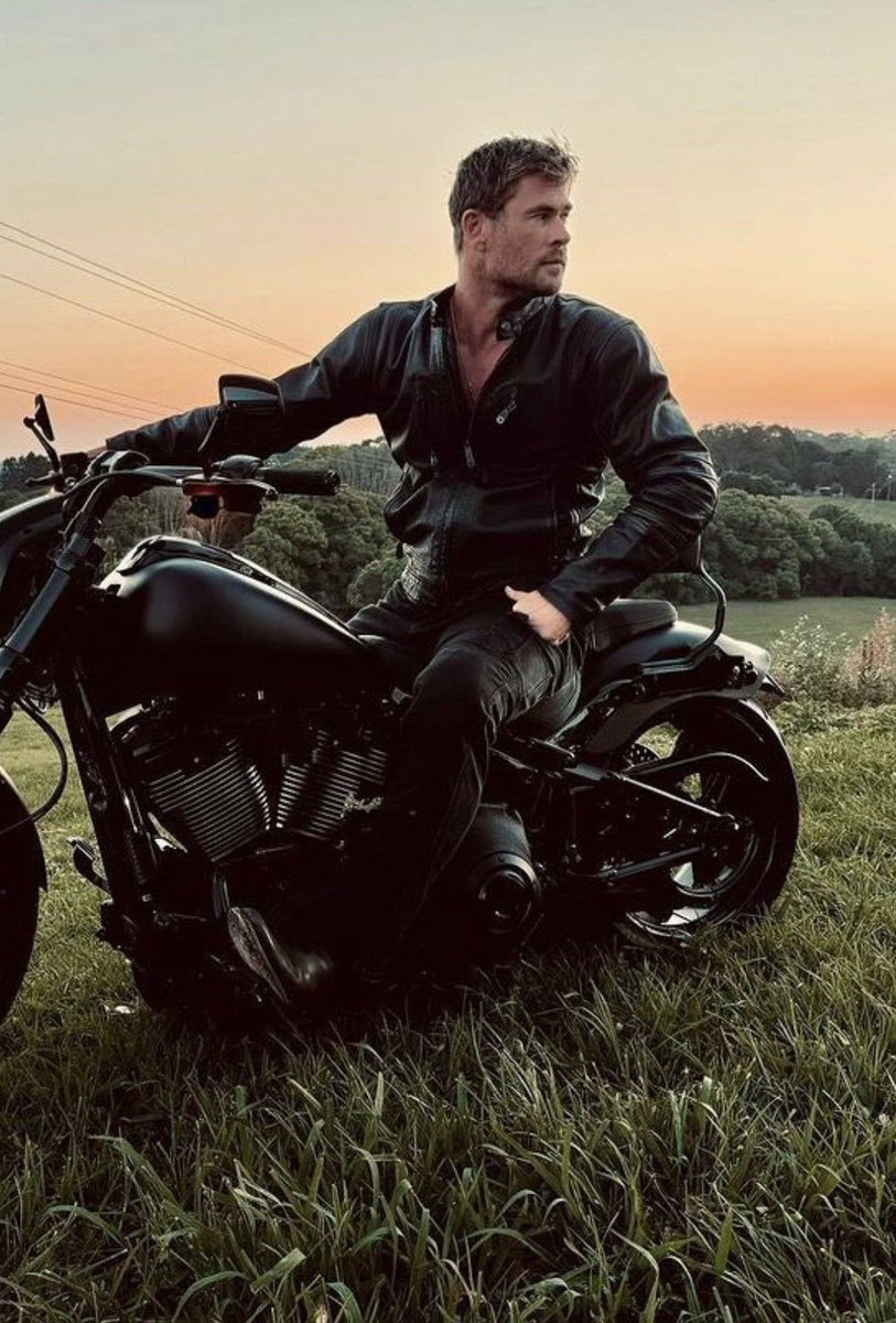 OfAMightyGod's tweet image. 