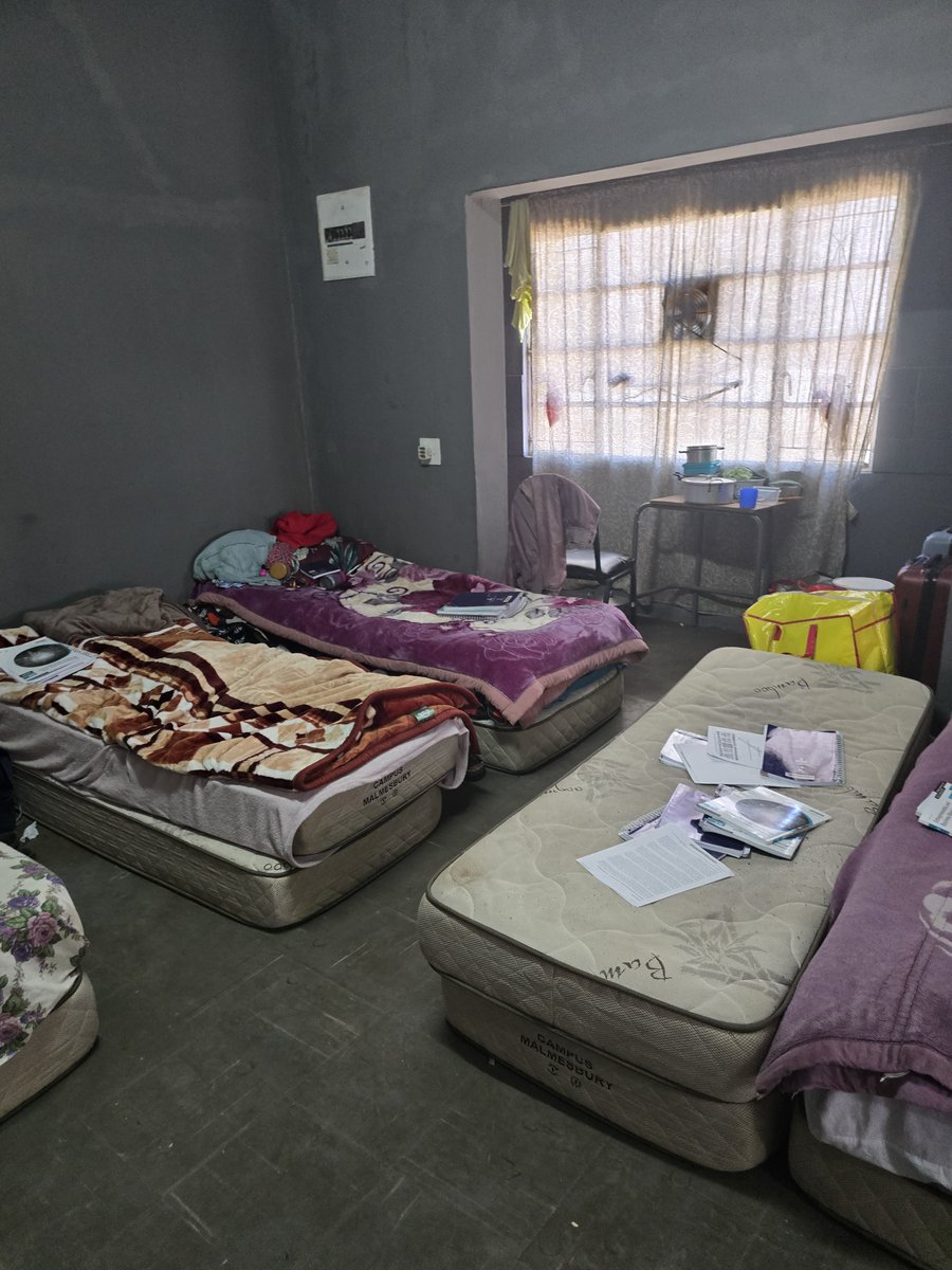 Our_DA's tweet photo. 🚨 Shocking student living conditions exposed in a recent DA oversight visit to West Coast College in Citrusdal. Overcrowded rooms, no beds, 1 microwave for 378 students. We demand accountability. Students deserve dignity. Add your voice: https://t.co/IRqtzS2Vju

#FixStudentRes https://t.co/e1DIrPWHPB