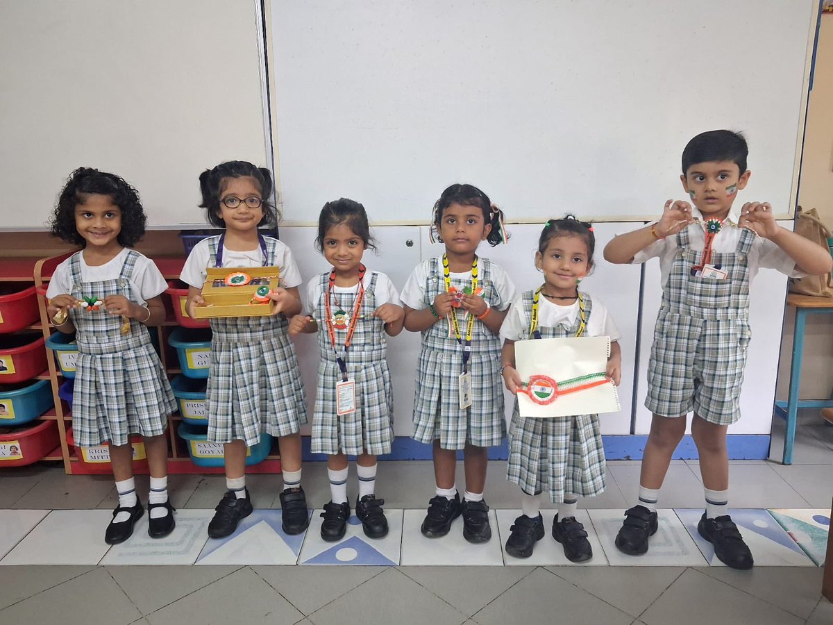 "वतन के रंग में रंग जाएं, हर दिल में तिरंगा लहराए 🇮🇳
#AhlconIntl celebrated the spirit of Har Ghar Tiranga with vibrant Rangoli designing, heartfelt Letter Writing, creative Tricolour Rakhi making &amp; inspiring Board designing – weaving patriotism into every colour, word &amp; design.