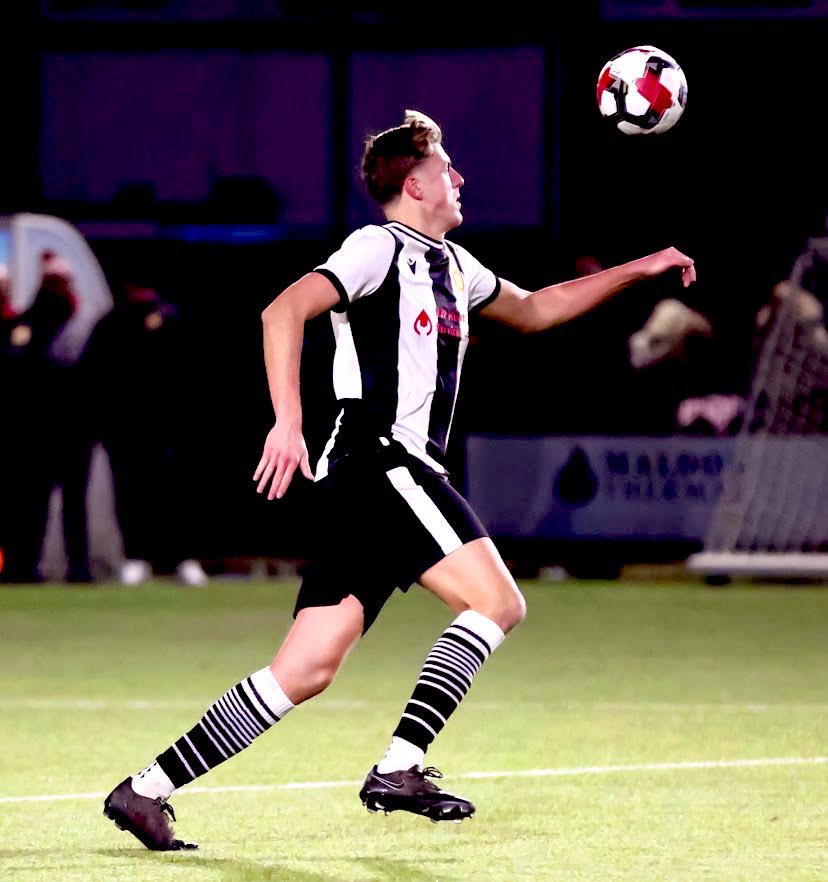 Player 1st UK tweet media