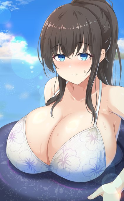 浮き輪のサイズが合わない文香 