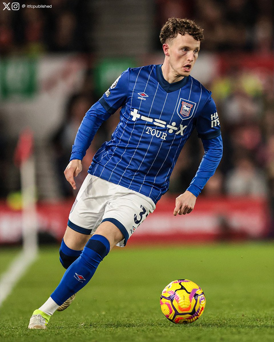itfcpublished's tweet photo. 🚨 𝐁𝐑𝐄𝐀𝐊𝐈𝐍𝐆: Wrexham have agreed a £10m deal to sign Ipswich Town attacker Nathan Broadhead, according to Dharmesh Sheth. ✍️

Broadhead is on his way to Wrexham today to undergo a medical and finalise the paperwork on his move. 🤝

#itfc #wxmafc https://t.co/22sO9974FZ