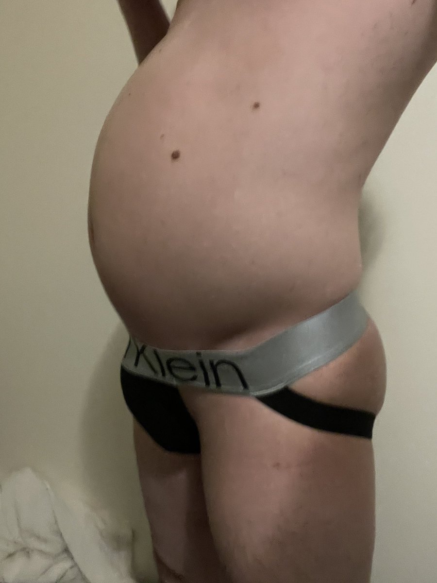 irlSynth's tweet photo. full. #maleinflation #bellyinflation https://t.co/LSK6OANe3W
