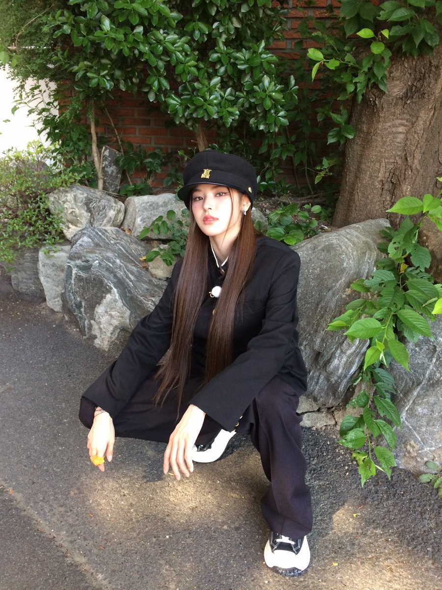 picformai's tweet photo. 250814 #마이 plus chat update 🧑‍✈️ https://t.co/srB8CyEziQ
