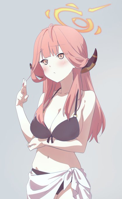 手持ち無沙汰りくはちま
チョキッ 