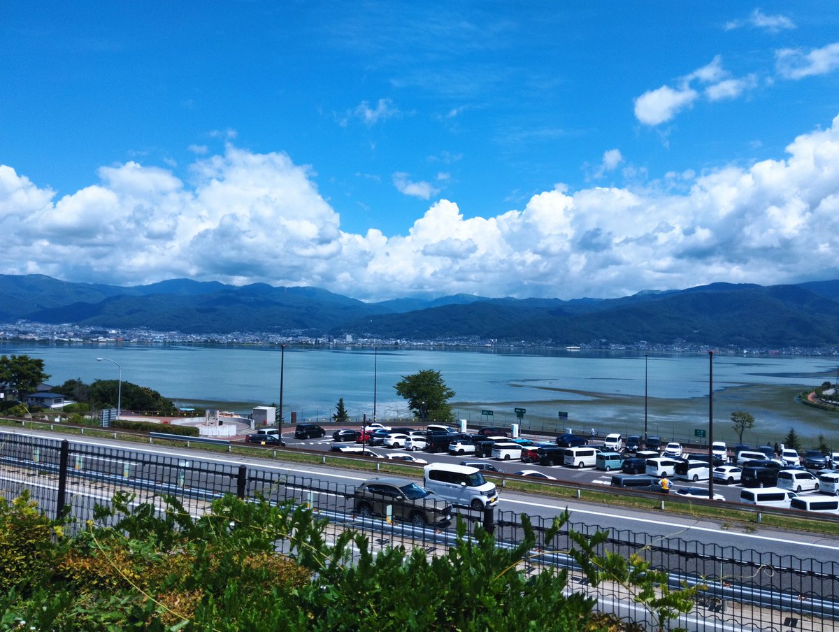 cantskitsuki's tweet photo. 長野〜岐阜の超秘境山岳エリア(標高1200〜1800m)は先日の群馬エリアより明らかに涼しくて快適
もちろんエアコンも不要

FIRE後の夏はここで決まり！ https://t.co/E1mMwm0CC8