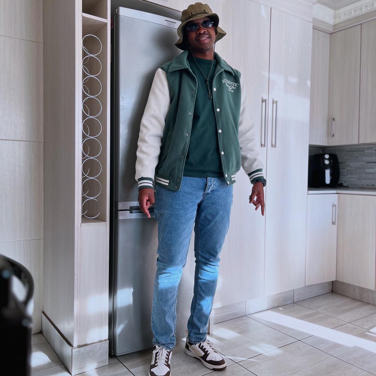 Wine Stand is empty kanti aphi ama Rider 🍷😅