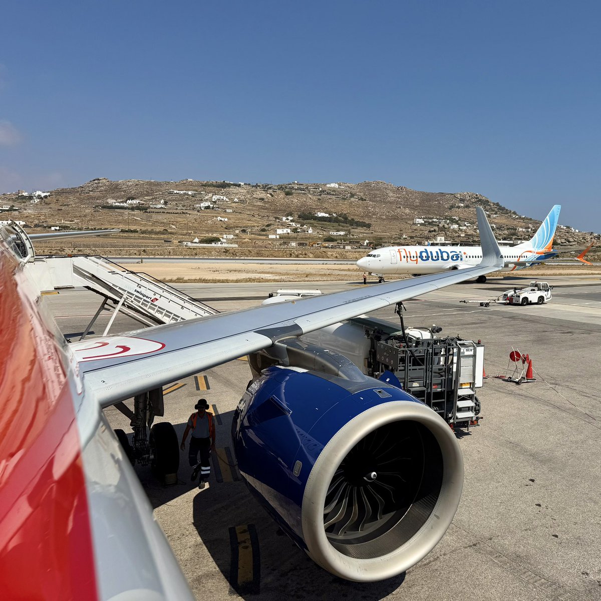 Breezy day in Mykonos 🇬🇷 😎