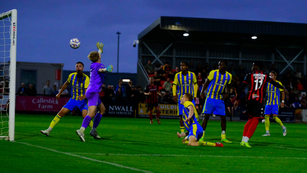 👏 Nonchalant winning goals, the DJF edition...

📸 <a href="/ppauk/">PPA Sports Content</a> 

❤️🖤 #WeAreTheCity