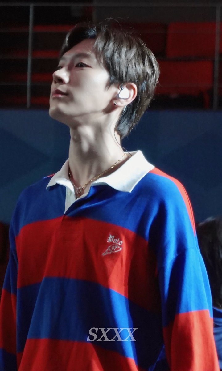 SXXX2026's tweet photo. 250814 No Way Out in Shenzhen

Sound check 

#李永钦 #TEN #텐 #เตนล์ #テン 
#WayV  #NCT https://t.co/R1EHcHpZjt