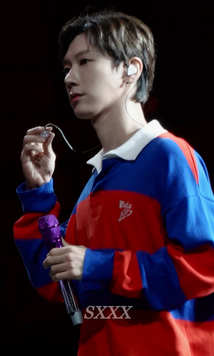 SXXX2026's tweet photo. 250814 No Way Out in Shenzhen

Sound check 

#李永钦 #TEN #텐 #เตนล์ #テン 
#WayV  #NCT https://t.co/R1EHcHpZjt