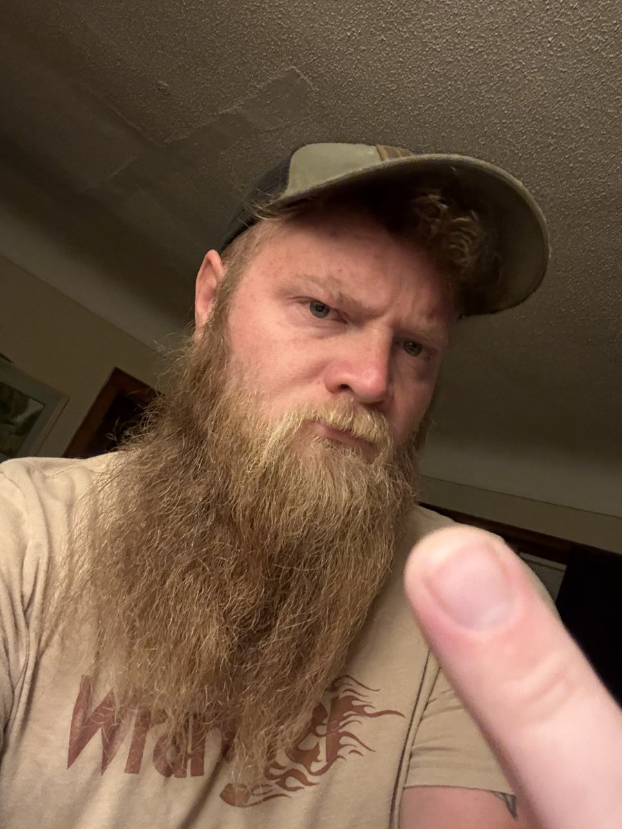 CashMaster_B tweet media