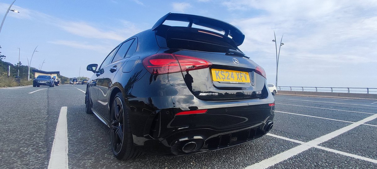 Dave Cam tweet media