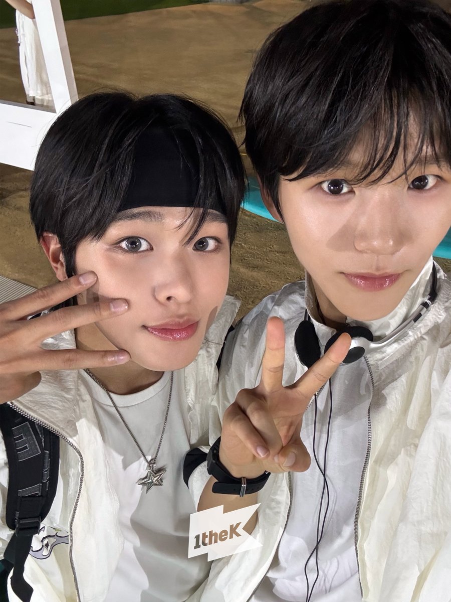 1theK(원더케이) tweet media