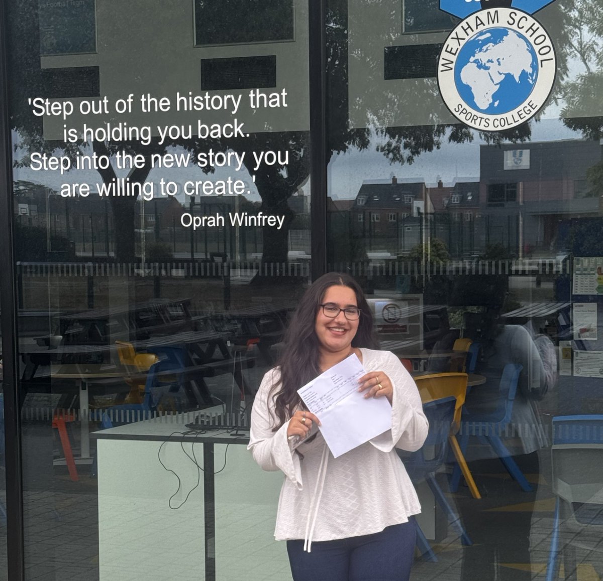 Wexham_School's tweet photo. Huge congratulations to Aysha on achieving an amazing ABB in her A Levels! Off to @cardiffuni to read #Law – an exciting new chapter begins! Well done, Aysha! #ResultsDay #ALevels #StudentSuccess #FutureReady #CardiffUniversity #LawStudent #ALevelResultsDay #alevels2025 #wexham https://t.co/d8nE4SoY3L