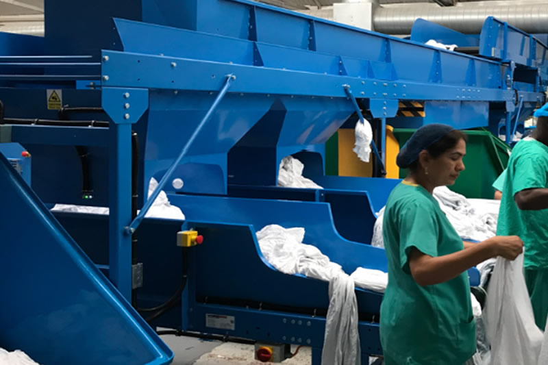 Laundry Conveyors by Amber Industries - Find out more at amber-industries.ltd.uk/laundry-convey….
#AmberIndustries #Conveyors #ConveyorsSystems #PalletSystems #GravityConveyors #PoweredConveyors #BeltRollers #LineshaftConveyors #ChainConveyors #SlatConveyors #AirportConveyors #SortationConveyors