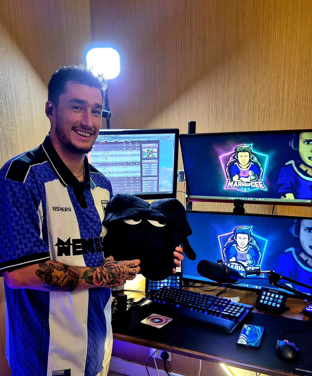 🏴 MarkOfGee 🎮 esports Caster 🎙 (@markofgeecasts) on Twitter photo Casting the <a href="/SUMMIT_AL/">Apex Legends: SUMMIT</a> Winners Bracket Last night while repping the best Esports Top out there with my good friend Nem at the helm
<a href="/nmss_gg/">Team Nemesis</a>
Love the quality and fit of the Top! Casting the <a href="/SUMMIT_AL/">Apex Legends: SUMMIT</a> Winners Bracket Last night while repping the best Esports Top out there with my good friend Nem at the helm
<a href="/nmss_gg/">Team Nemesis</a>
Love the quality and fit of the Top!