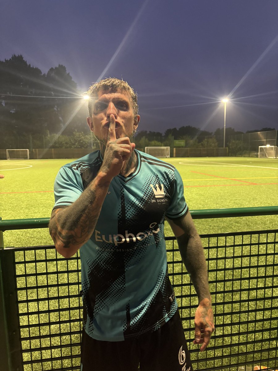 Bn Dons 2s Sat (@bndons2ssat) on Twitter photo Last nights MOTM is high flying old boy JOHN BOI (<a href="/johntattoo/">John Maxx</a>) proving age is just a number. Very important member of the team with his experience im sure this won’t be the last you’ll hear of him. Last nights MOTM is high flying old boy JOHN BOI (<a href="/johntattoo/">John Maxx</a>) proving age is just a number. Very important member of the team with his experience im sure this won’t be the last you’ll hear of him.