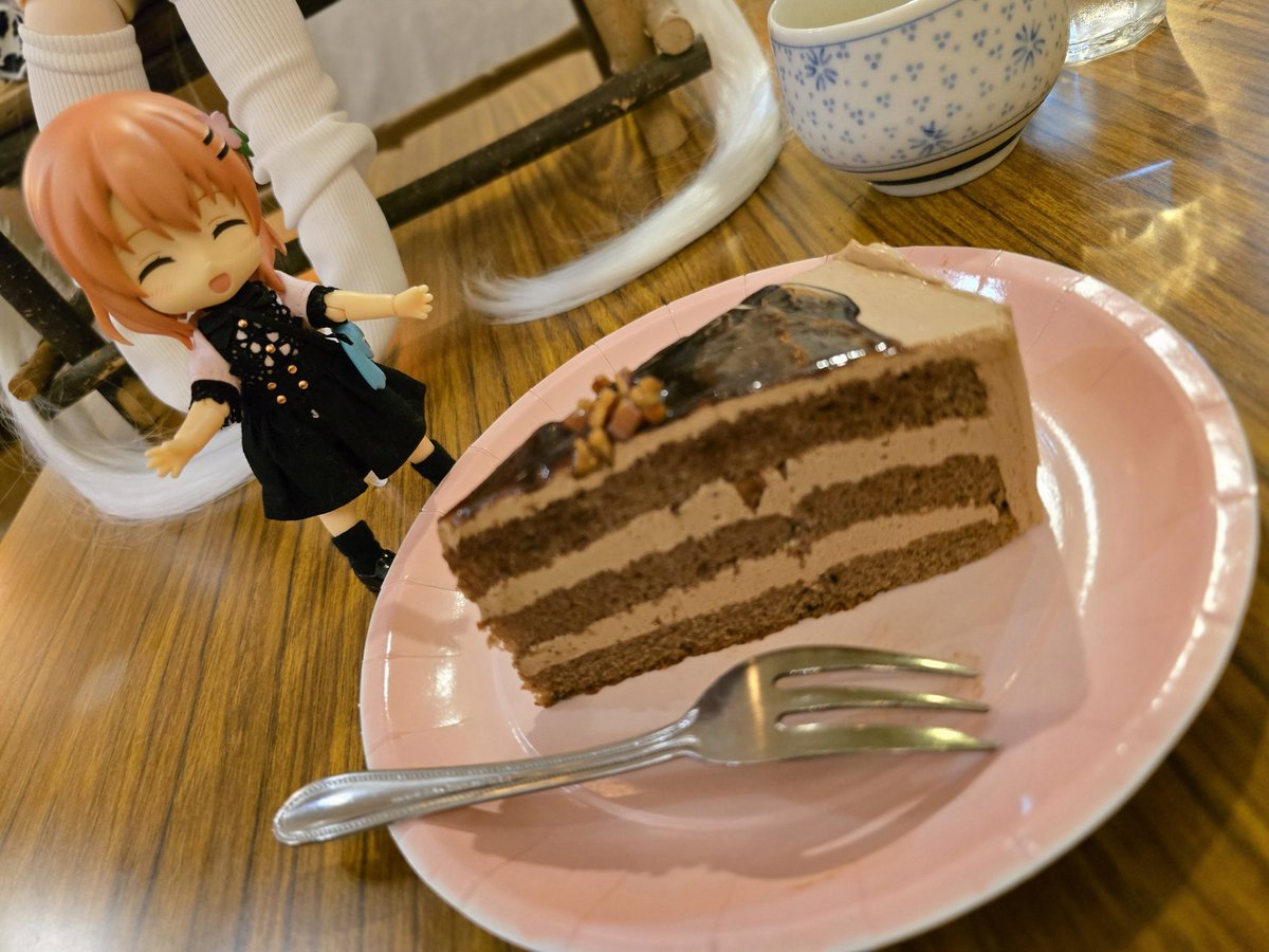 池袋のとあるカフェにて🐰🍰✨