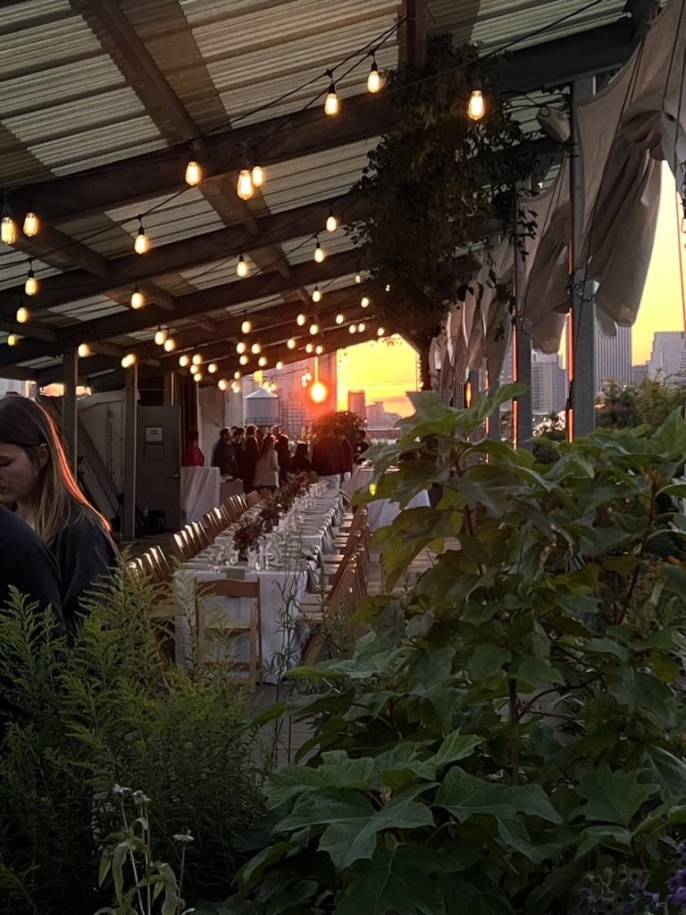 The Arc deadline is Sunday. This could be your path to partnering with @Sequoia &amp; to spending time with the most ambitious people I know (and me!). DM or apply :)