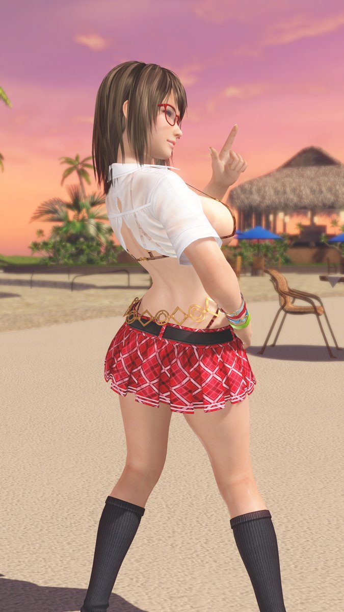 a15123735's tweet photo. 着崩れ比較　刺さったのでついつい

#DOAXVV https://t.co/XtxJRuneeT