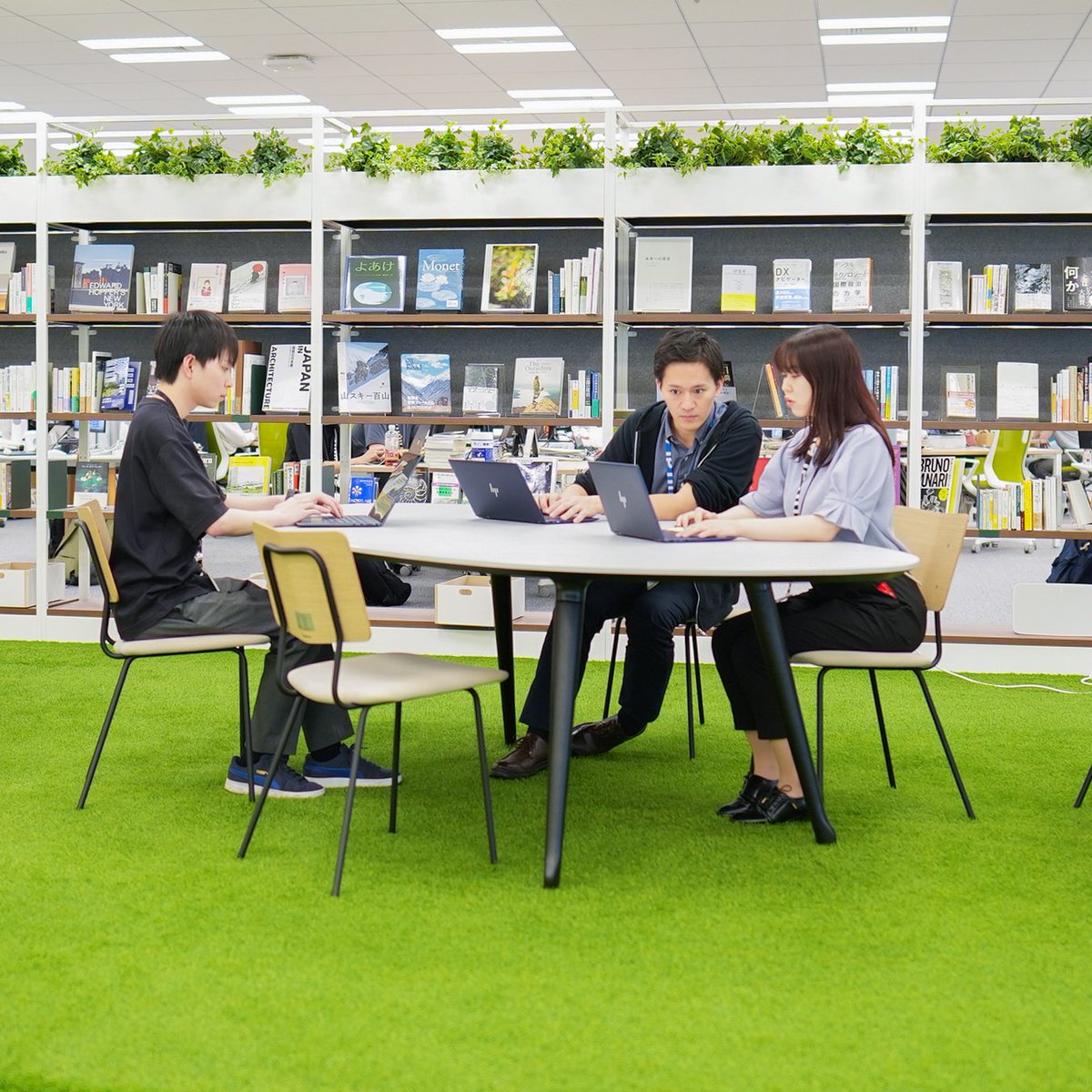 Digital Agency 🇯🇵 has a unique structure of #talent from government, private sectors and diverse experts. With 4 groups and an Experts Unit, we drive #DX with inclusivity, ensuring safe, secure digitalization and advancing innovation globally. #Japan
digital.go.jp/en/about