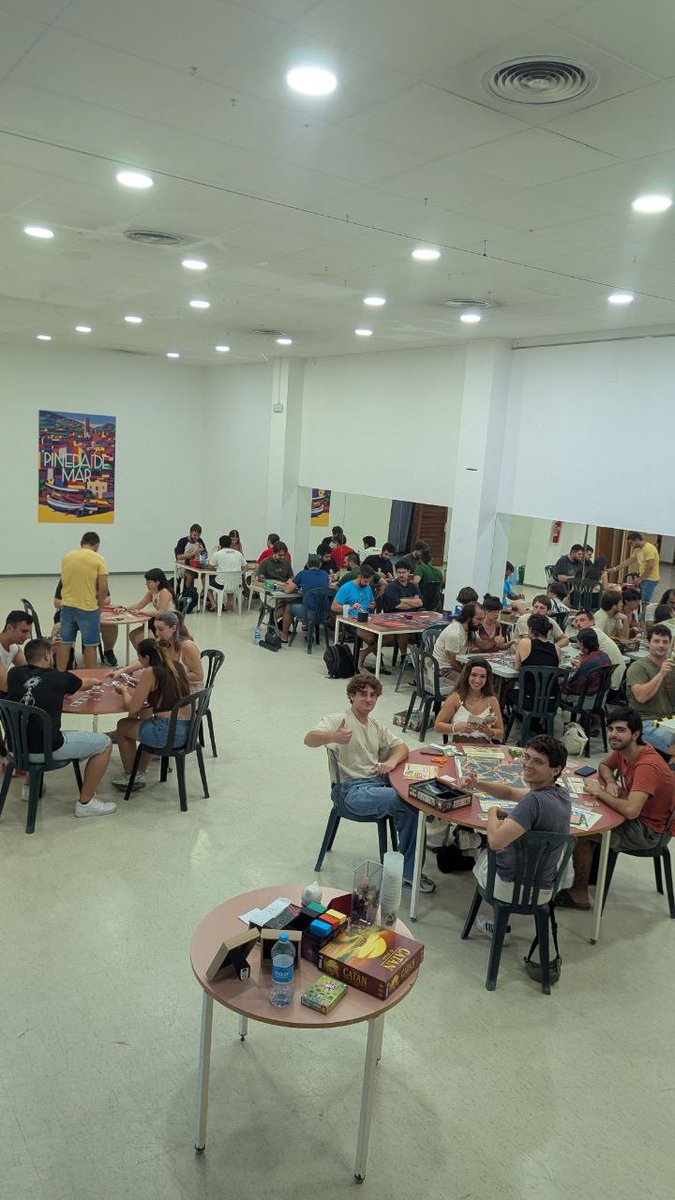 jovmag's tweet photo. 📸 Ahir vam tornar a petar-ho! 🎉
Gràcies a tots per omplir l’espai i compartir aquesta passió amb nosaltres! 💜

🔥 I això no és res…
📅 24 d’agost: INAUGURACIÓ OFICIAL!
Jocs, activitats i molt més!

👉 Guarda la data i vine a jugar! https://t.co/SREqugkmw1