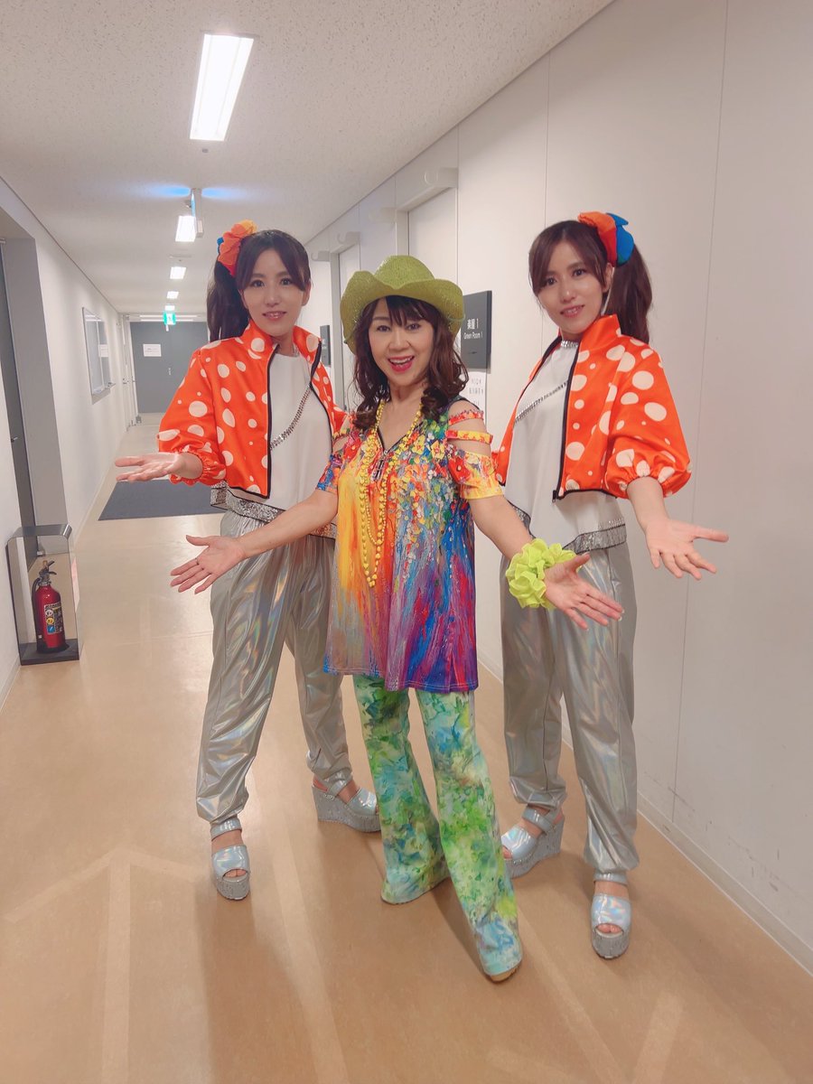 miqaura's tweet photo. 仲良し出演陣での観音寺アニソンLIVE🎵ずうっーと楽し過ぎてキャピキャピでした〜🎵
何よりも会場に来て下さった皆さんの熱さ💕そしてほんわか包み込んでくれる様な優しさに満たされ✨
讃岐うどんも最高に美味しかったよぉ✌️また会いましょうね‼️

#観音寺 #アニソン https://t.co/uIpkSeOrsT