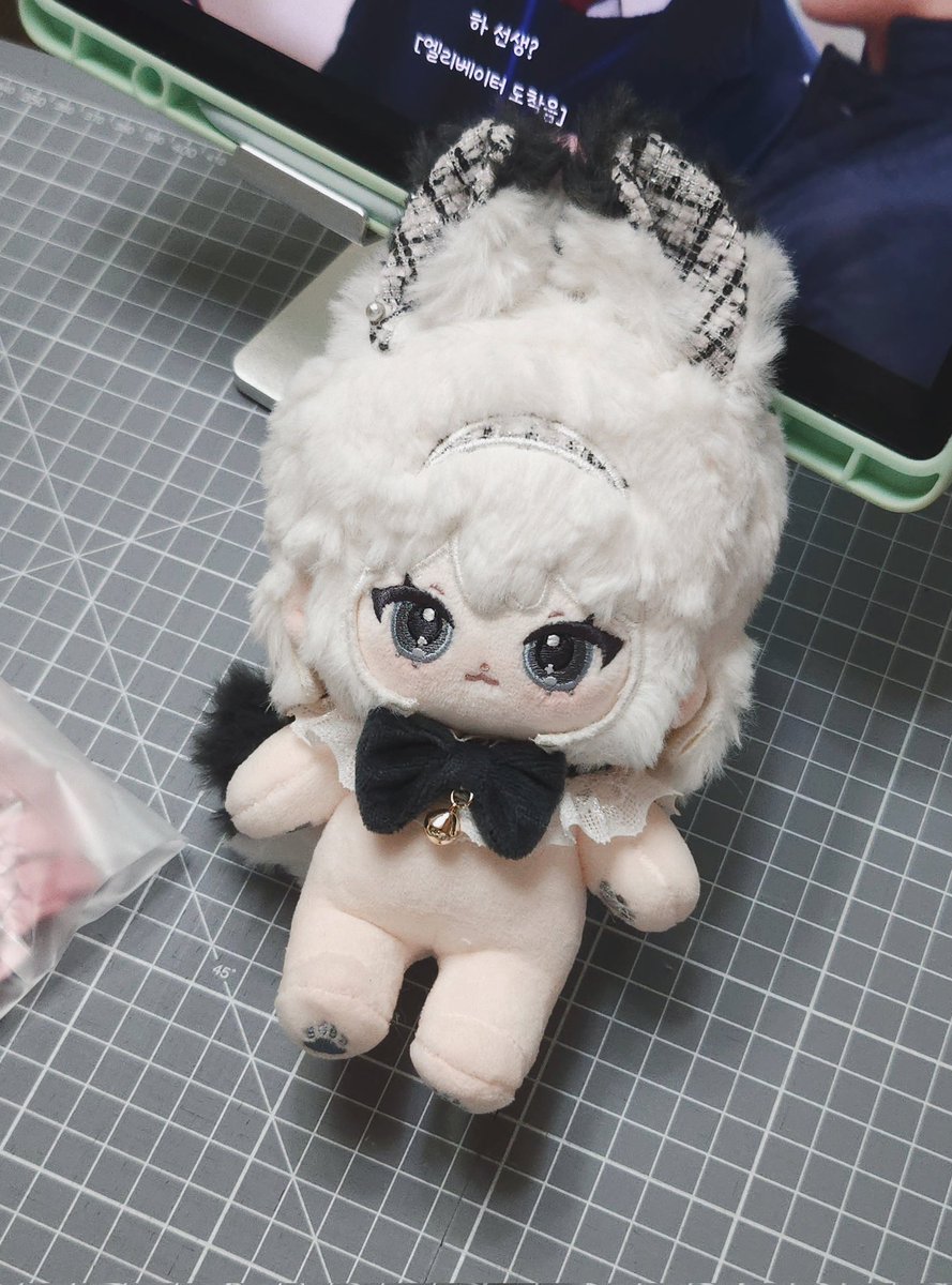 Mamell_som's tweet photo. 아직도 이름없는여우 https://t.co/kMd5bjN3Ze