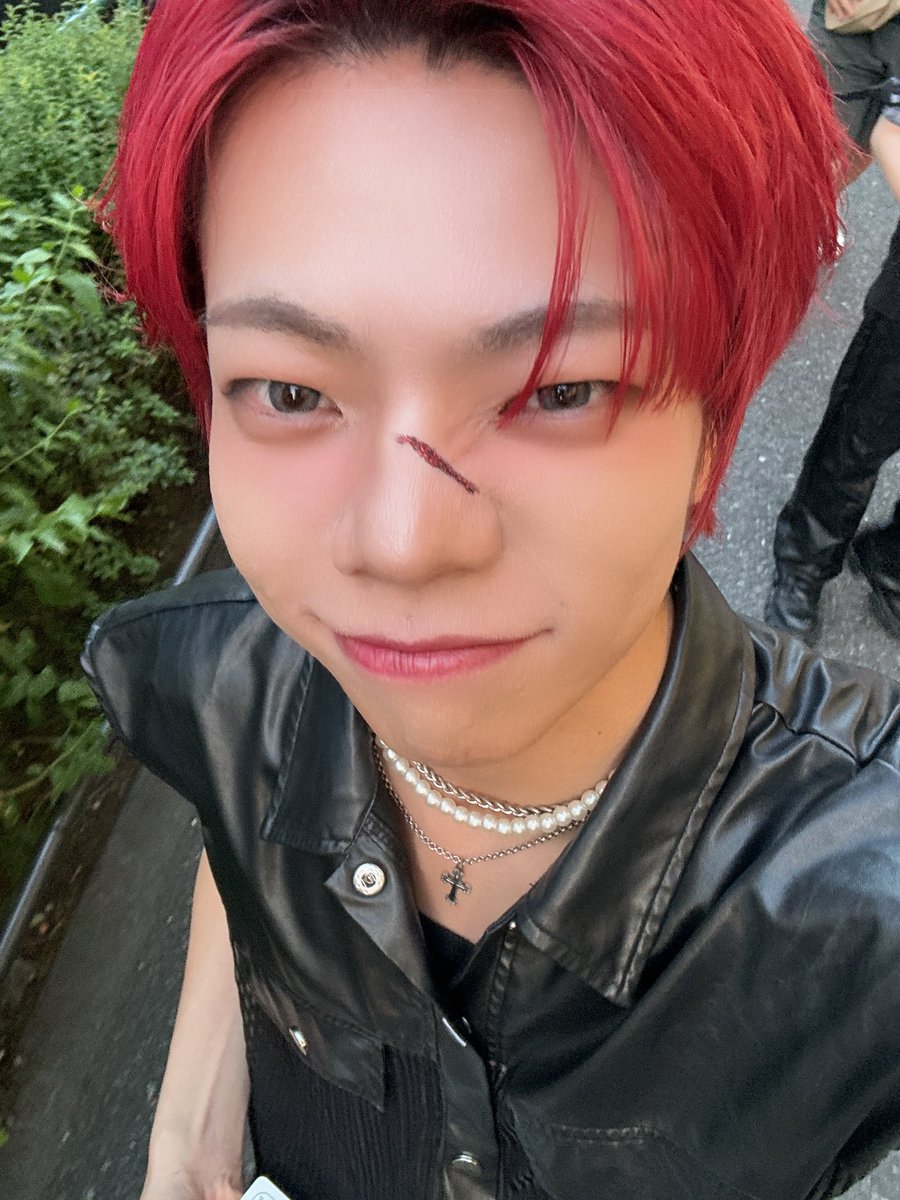 www_W3WAY's tweet photo. 【#WHIT3】
20時公演まってるよ!!
今PRちゅーでーす
🎫>>> https://t.co/t6M27xGAqd
#3way #kpop https://t.co/jske2zKGIb