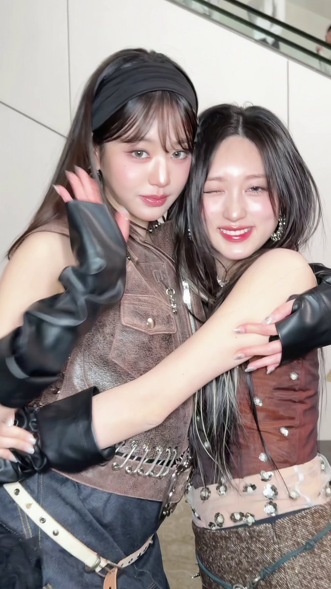 Lovely DANJANGZ 🫂🤎

#IVE #GAEUL #가을
#장원영 #JANGWONYOUNG