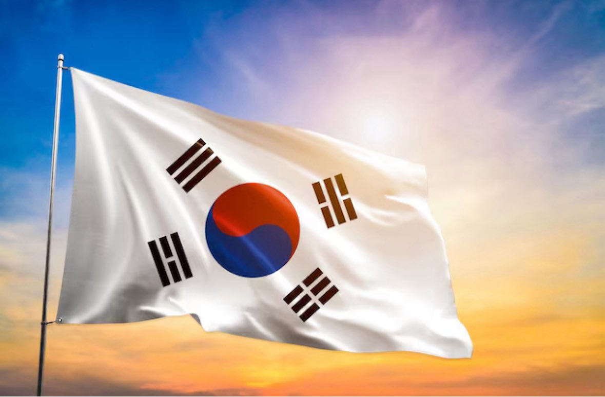 80 lat temu Korea odzyskała wolność. Gwangbokjeol 광복절 to Dzień Wyzwolenia Narodowego.

O tym, czym jest Gwangbokjeol (광복절) i dlaczego porusza mnie osobiście w moim nowym wpisie na blogu. Zapraszam do lektury.

koreanajezyku.wordpress.com/2025/08/14/dzi…