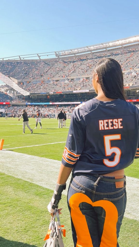 Let's grow this page together 💯
Please do not get scammed!
React if you're a fan and get something surprising in your inbox