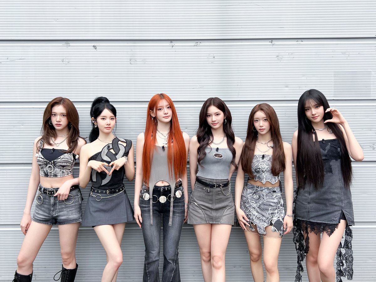 STAYC(스테이씨) tweet media