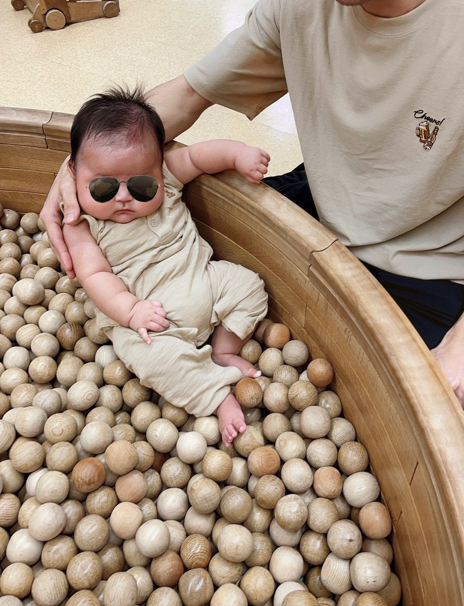 ミルクのお湯割を頼む。人肌でな。